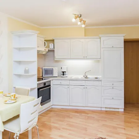 Beautiful 65 M With Terrace And A Small Garden Apartment *