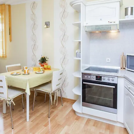 Apartment Beautiful 65 M With Terrace And A Small Garden Gerolstein