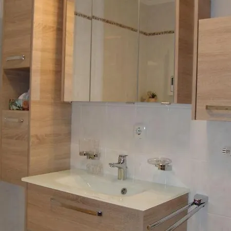 Beautiful 65 M With Terrace And A Small Garden Apartment